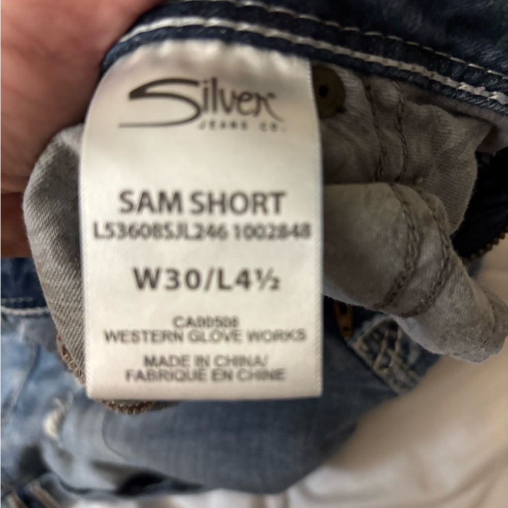 Silver woman’s “sam” shorts 30inch W - Picture 3 of 3